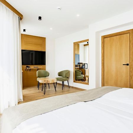 בורגאס Natura All Seasons Boutique Hotel מראה חיצוני תמונה
