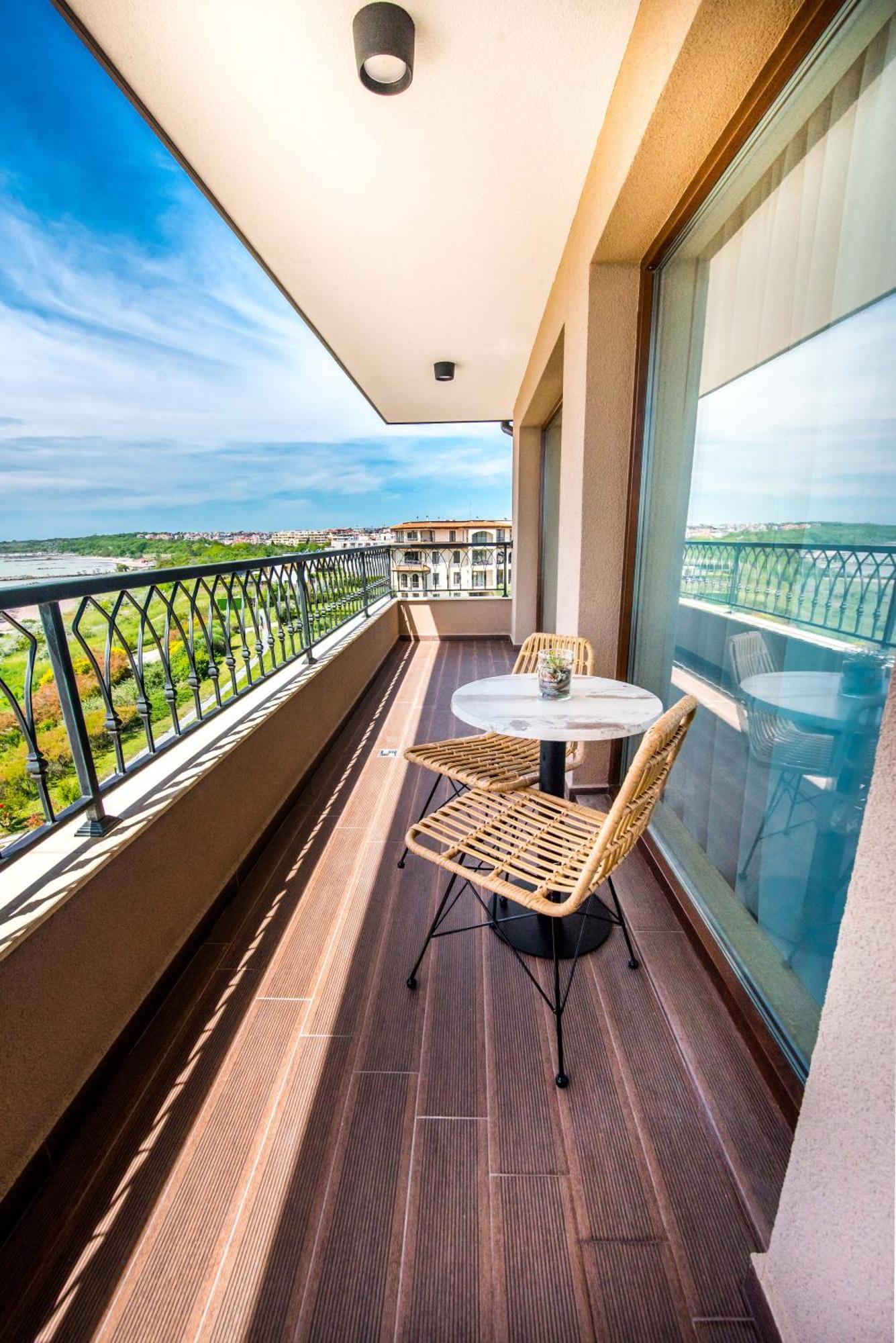 בורגאס Natura All Seasons Boutique Hotel מראה חיצוני תמונה