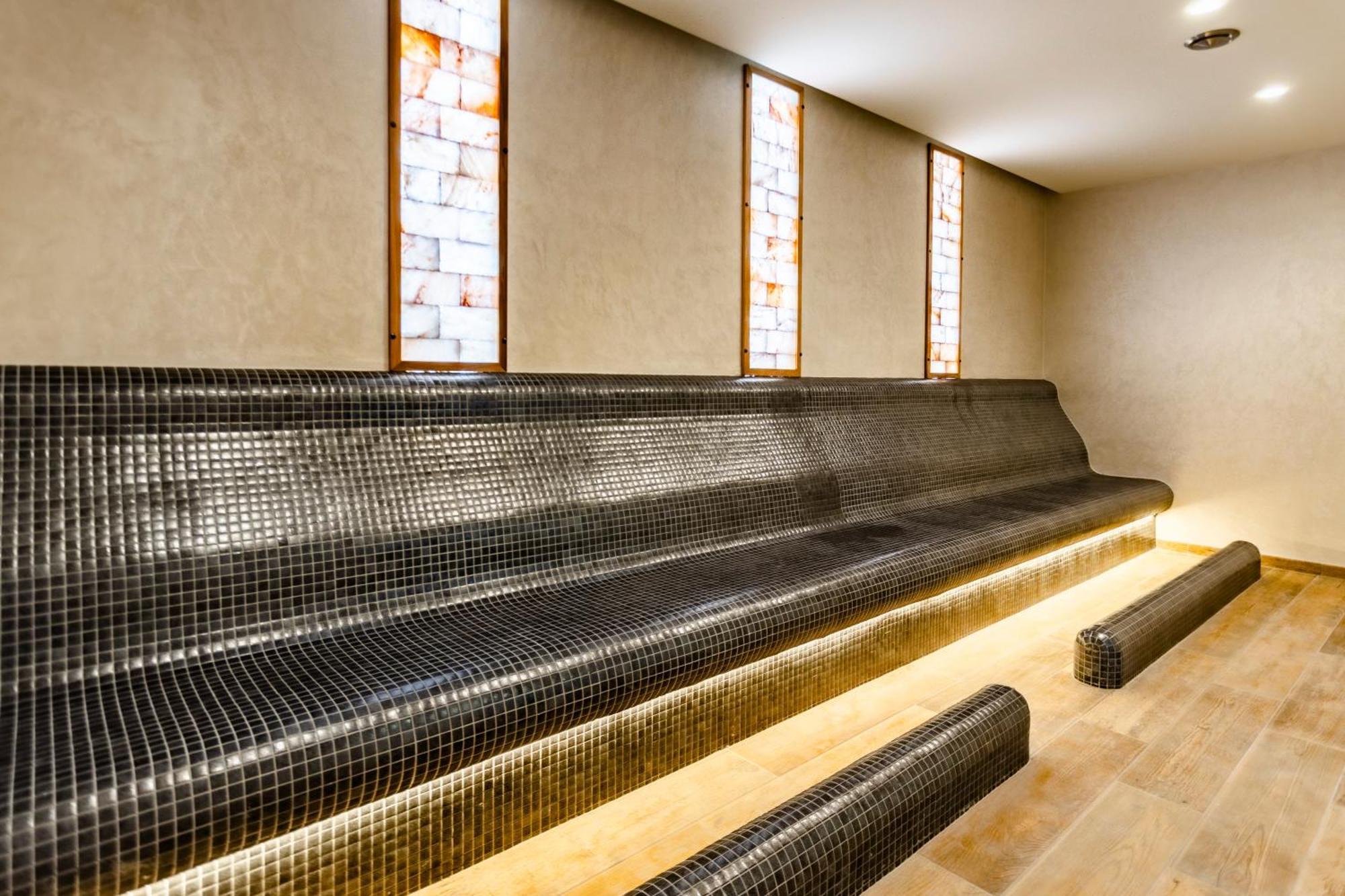 בורגאס Natura All Seasons Boutique Hotel מראה חיצוני תמונה